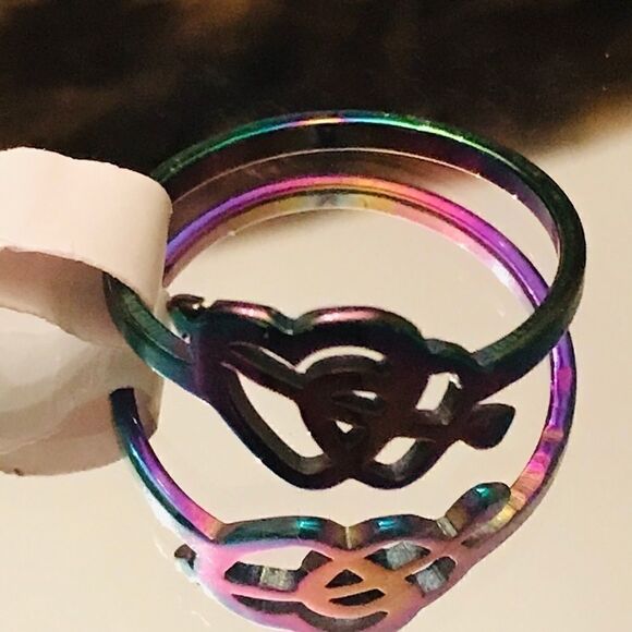 2 Heart Arrow Ring  - Picture 1 of 5